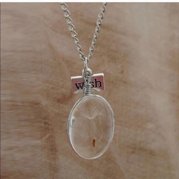 Dandelion necklace - Picture 3 of 8